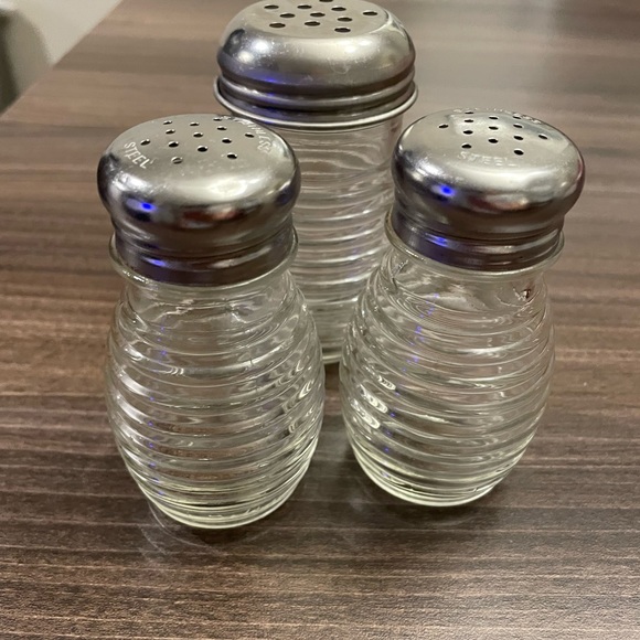 Clear Ribbed Glass Salt Pepper Shaker Art Deco Geometric Vintage Retro - Picture 2 of 5